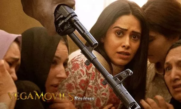 Akelli Movie Review : A story about escaping ISIS and missing out on excitement.